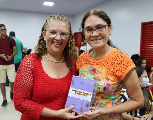 Lancamento-de-livro-Profa.-Dra.-Sonia-Nogueira-2